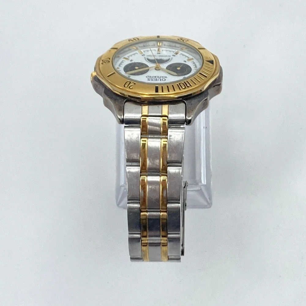 Guess Waterpro Men's Watch Sun Moon 39mm Gold Silver Tone Day Date New Battery